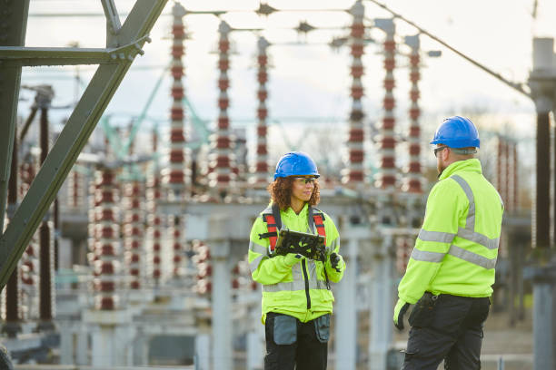Best Affordable Emergency Electrician  in Choctaw Lake, OH